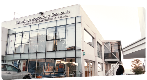 Escuela de Negocios y Economía